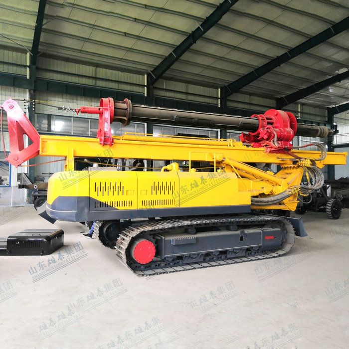 Crawler type rotary drilling machine